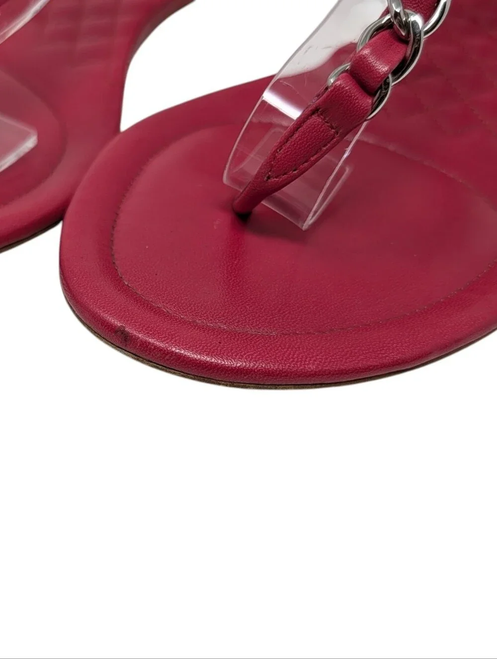 Chanel Red Interlocking CC T-Strap Thong Chain Quilted Sandals Size EU 38